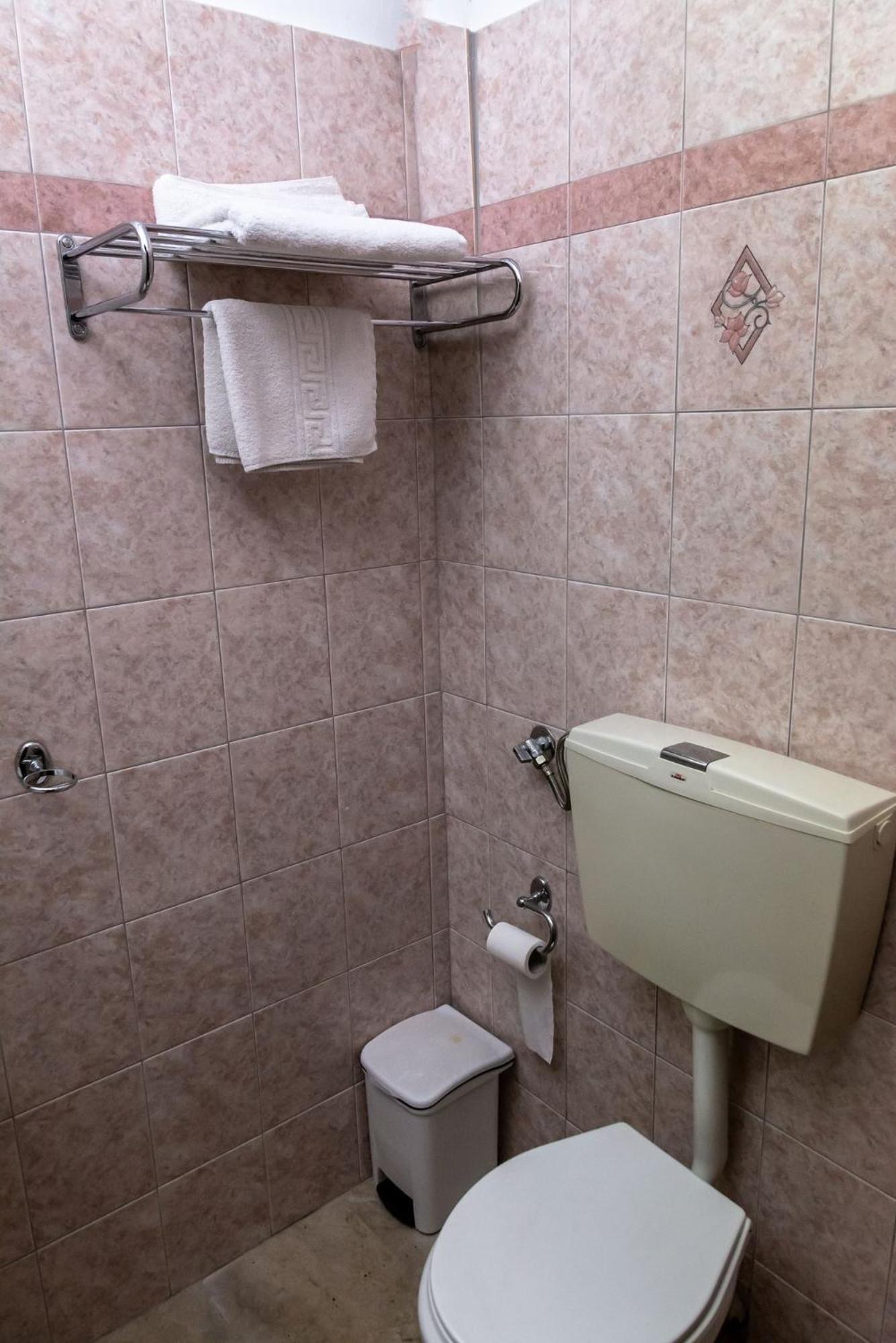 Telis Hotel Egio Habitación foto